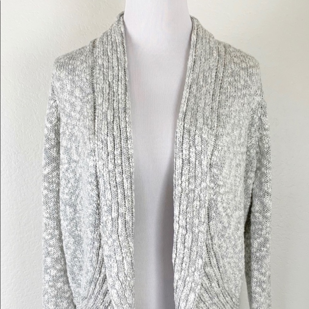 NWT Chico’s Laurel Lurex Cardigan Silver Metallic.